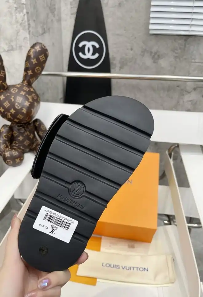 hype LV Slippers