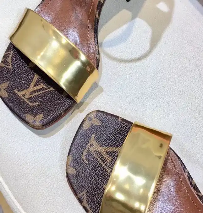 hype LV Sandals