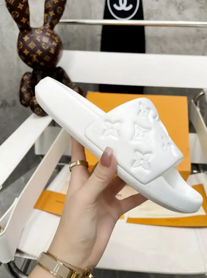 hype LV Slippers