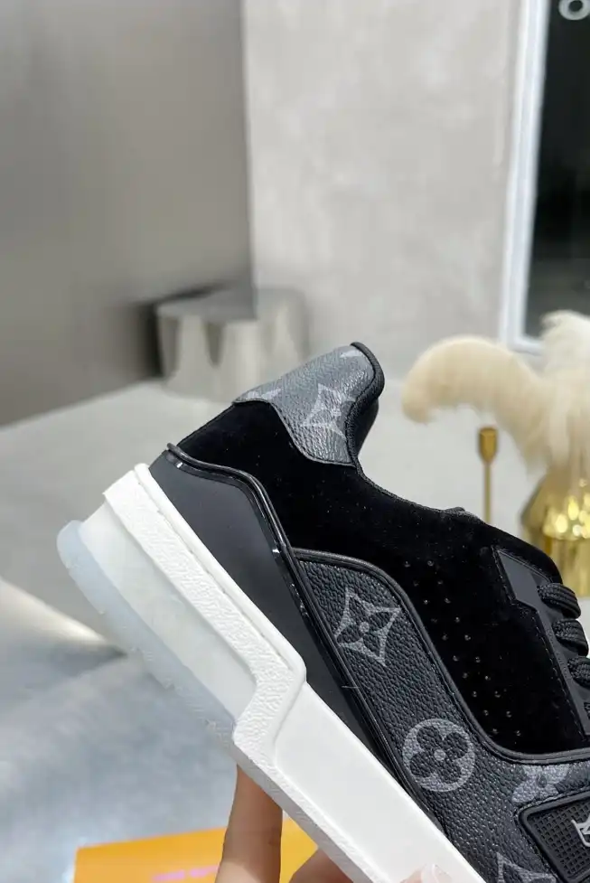 hype LV Sneakers