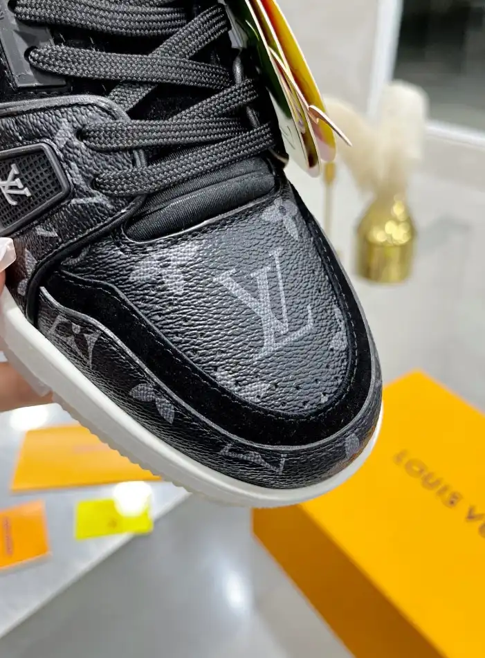 hype LV Sneakers