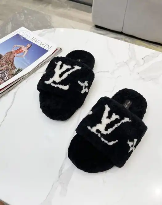 hype LV Slippers