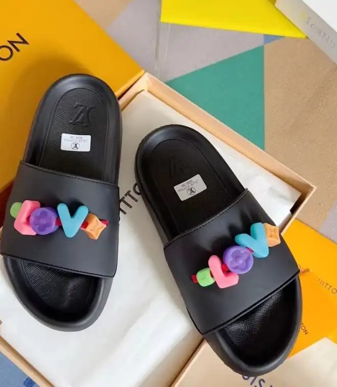 hype LV Slippers