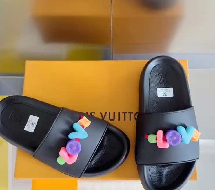 hype LV Slippers