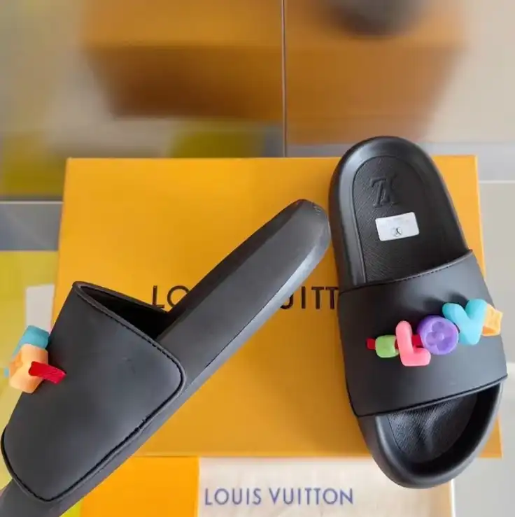 hype LV Slippers