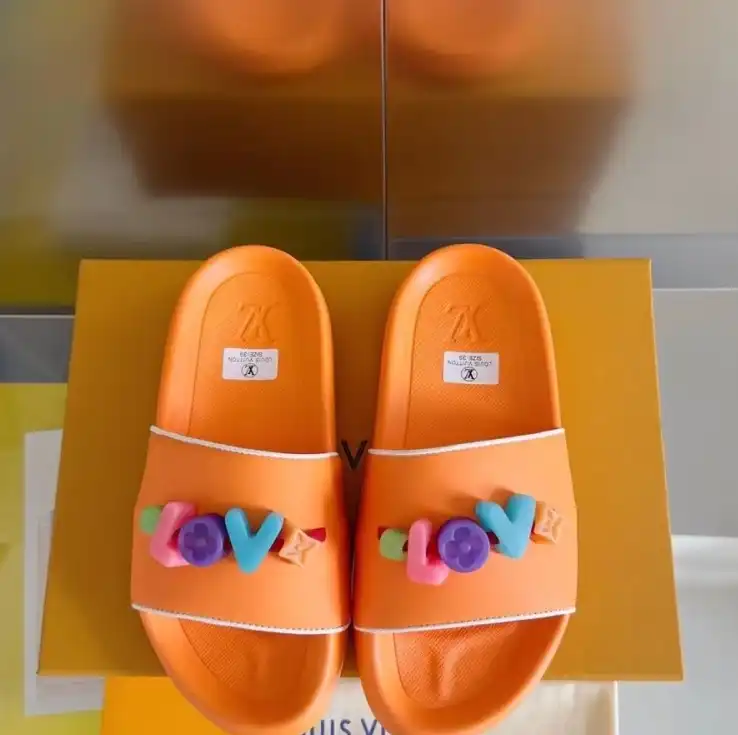 hype LV Slippers