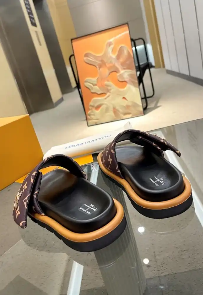 hype LV Slippers