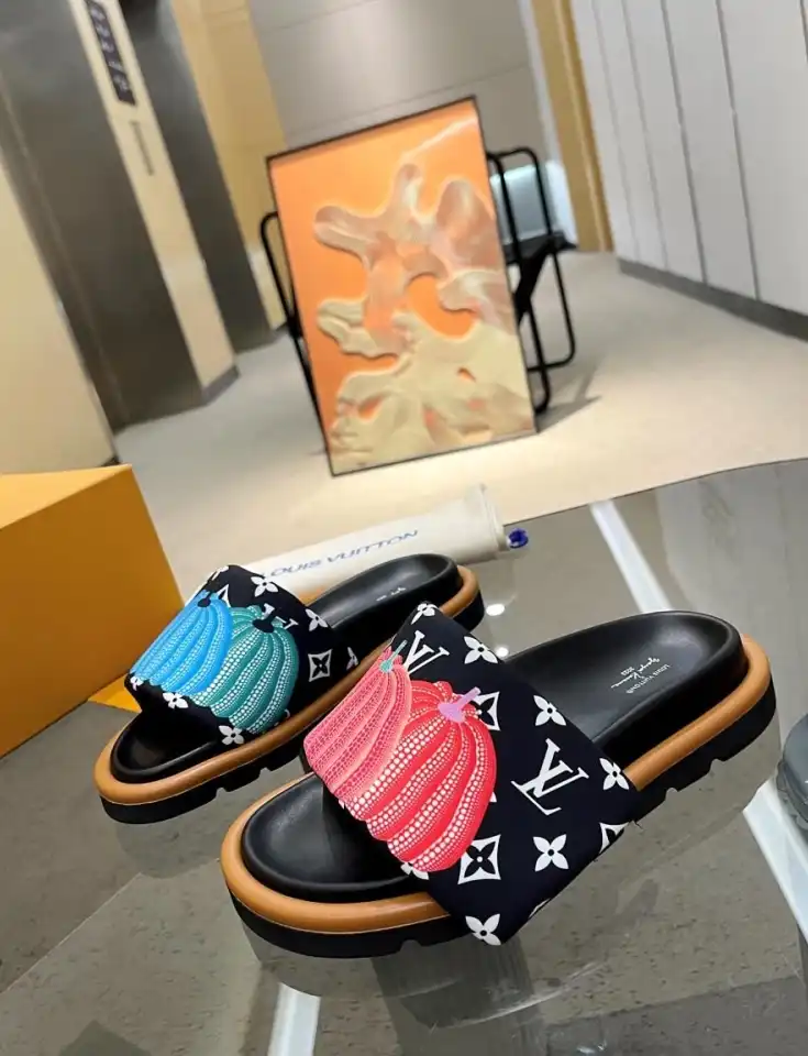 hype LV Slippers