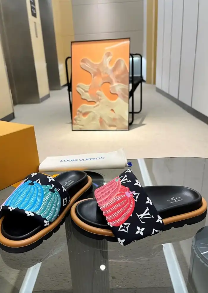 hype LV Slippers