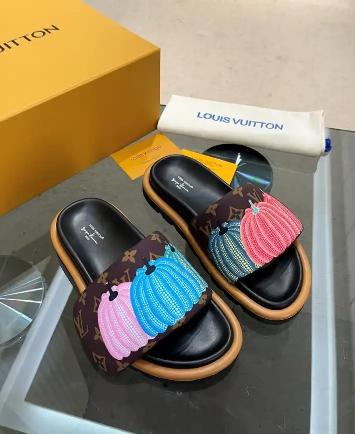 hype LV Slippers