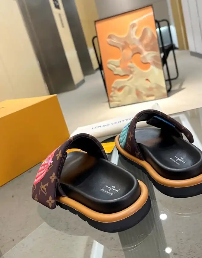 hype LV Slippers