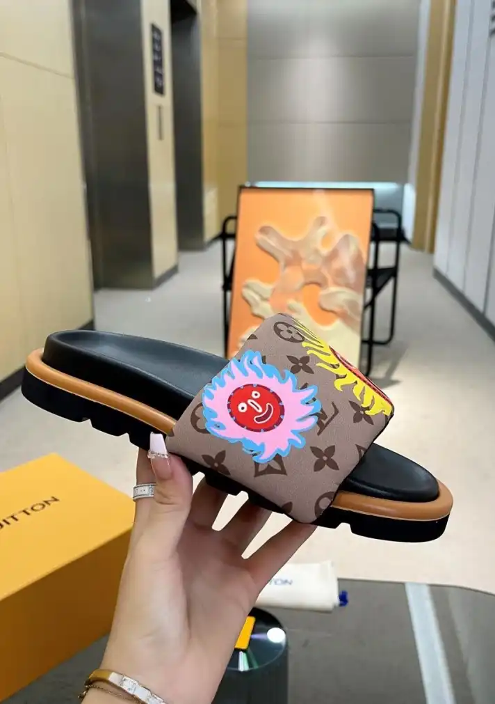 hype LV Slippers