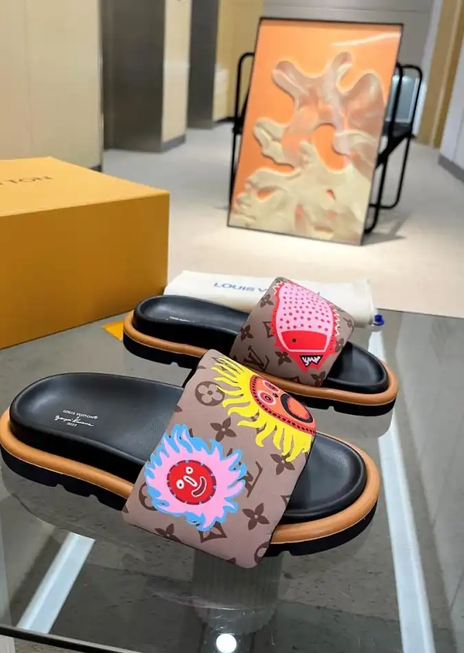 hype LV Slippers