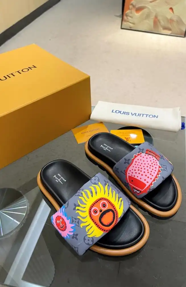 hype LV Slippers