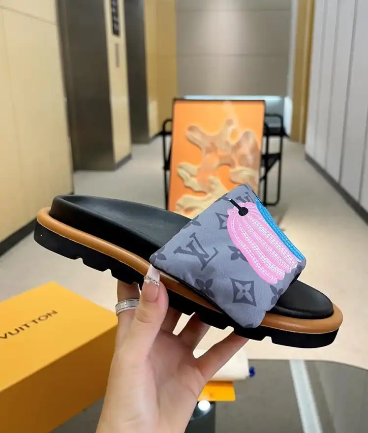 hype LV Slippers