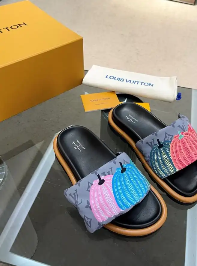 hype LV Slippers