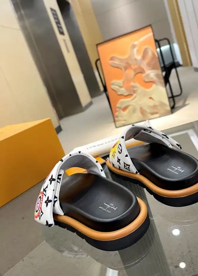 hype LV Slippers