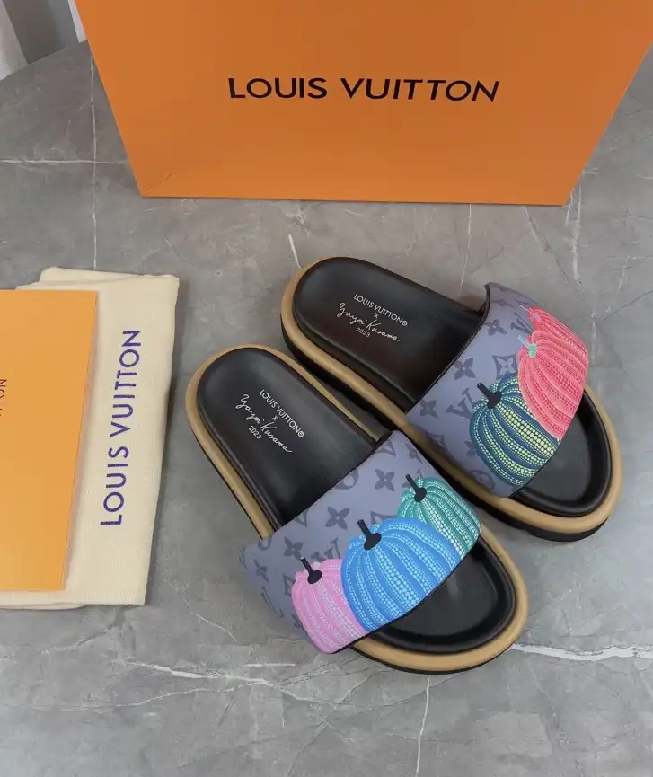 hype LV Slippers