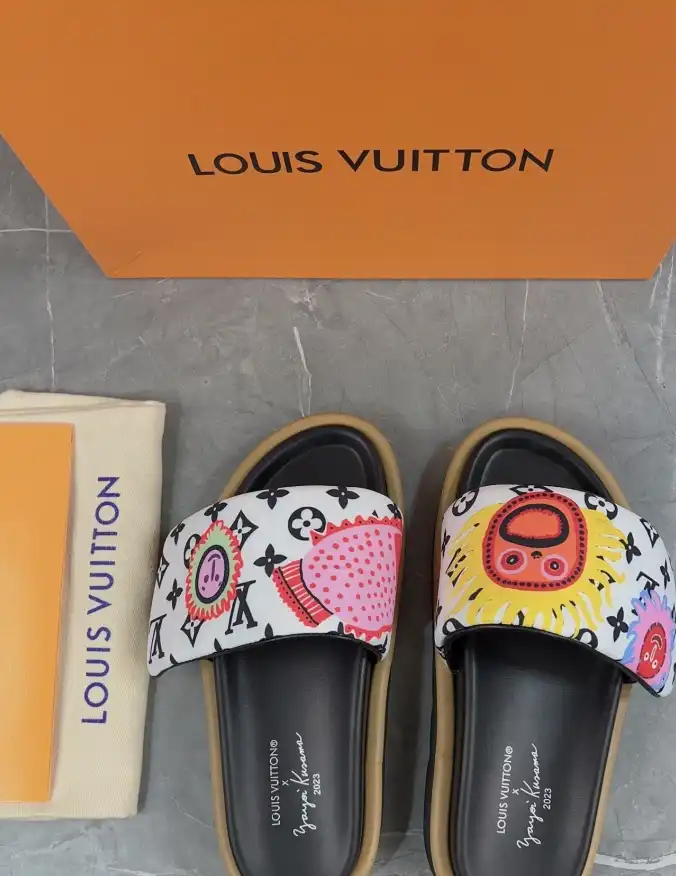 hype LV Slippers