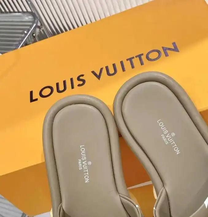 hype LV Slippers