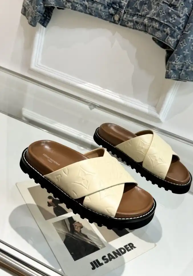 hype LV Slippers