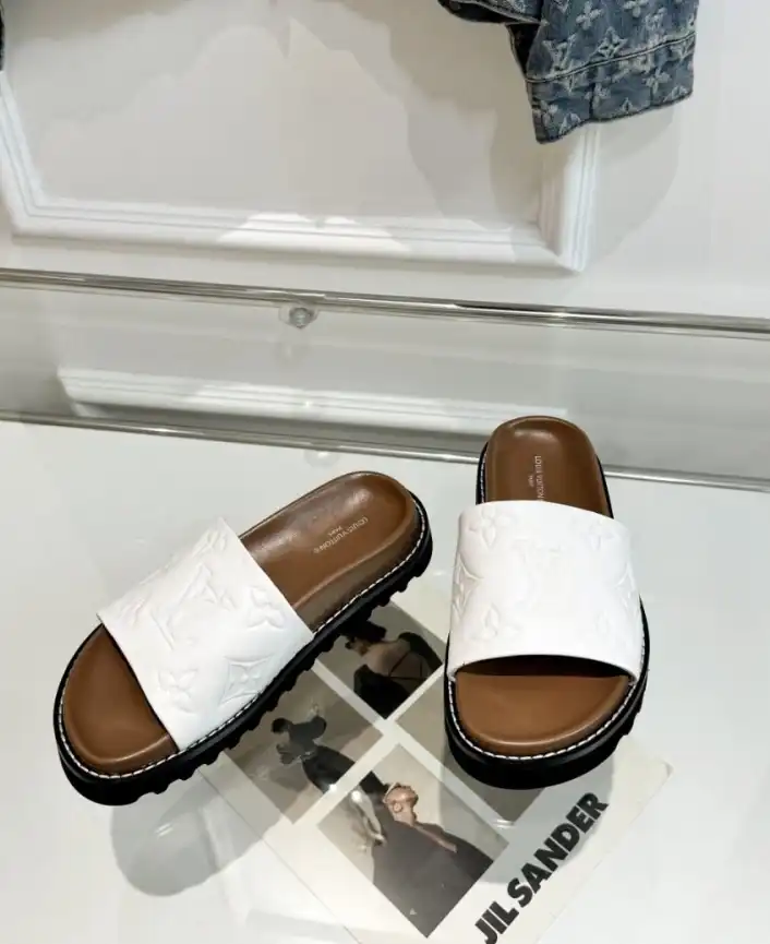 hype LV Slippers