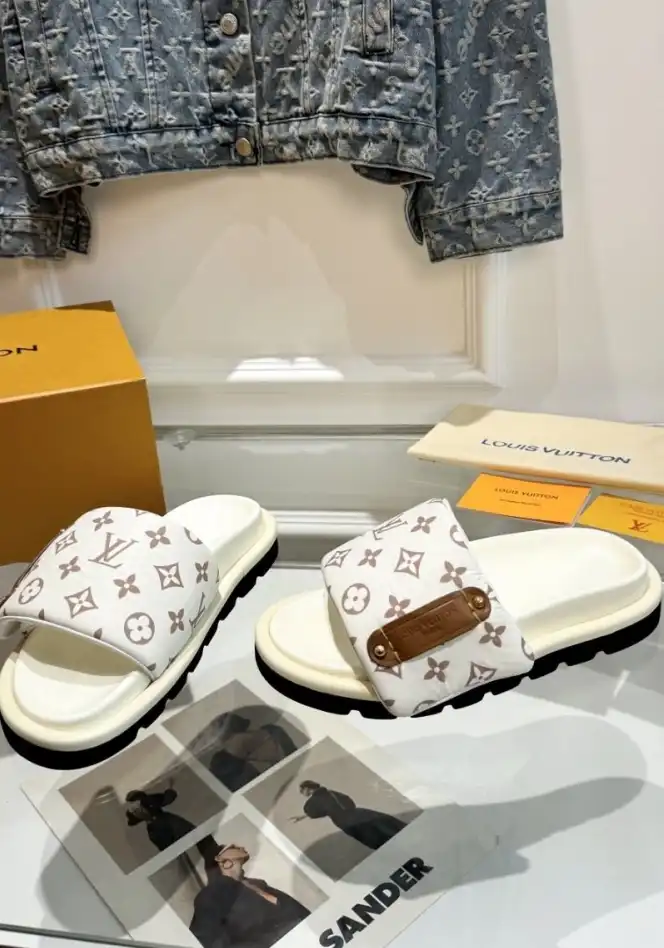 hype LV Slippers