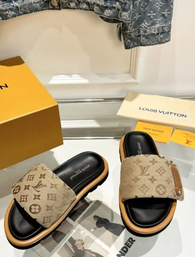 hype LV Slippers