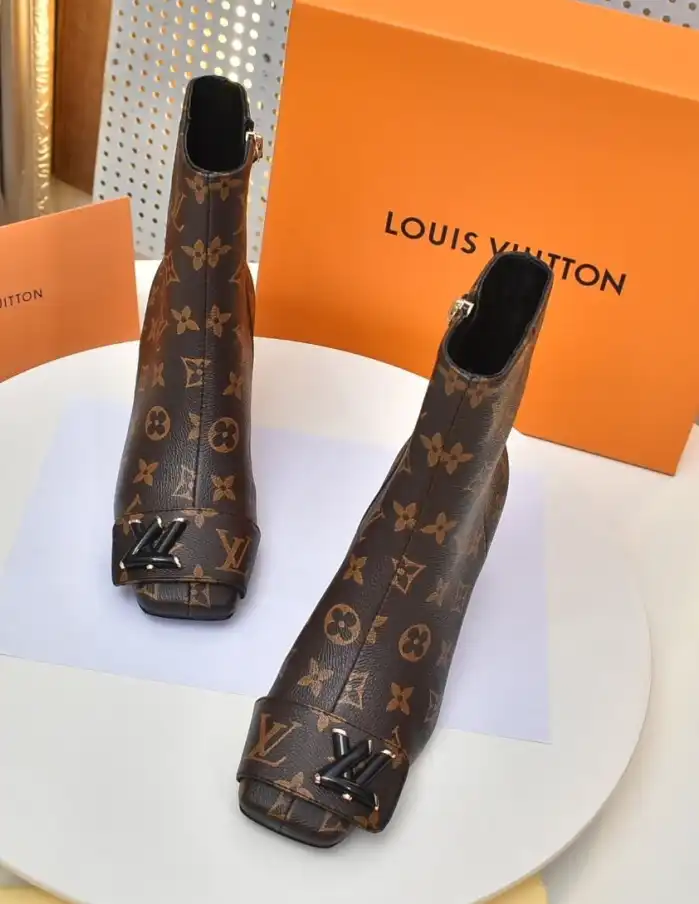 hype LV Boots