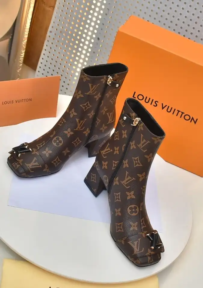 hype LV Boots