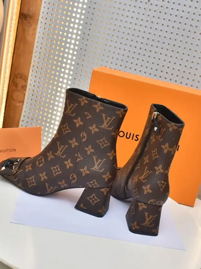 hype LV Boots