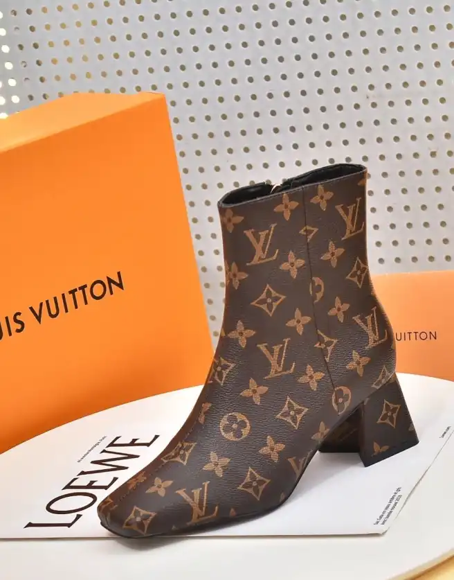 hype LV Boots