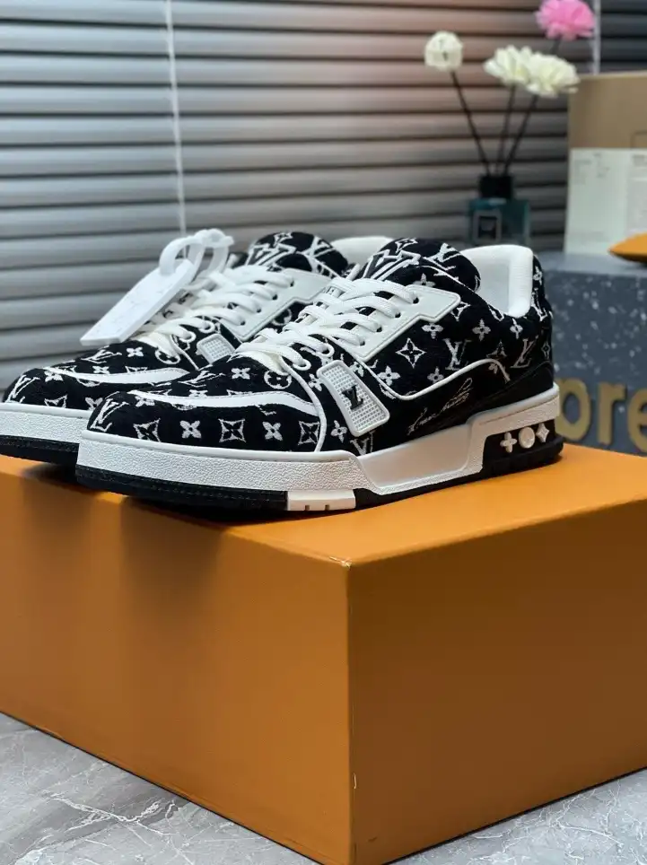 hype LV Sneakers