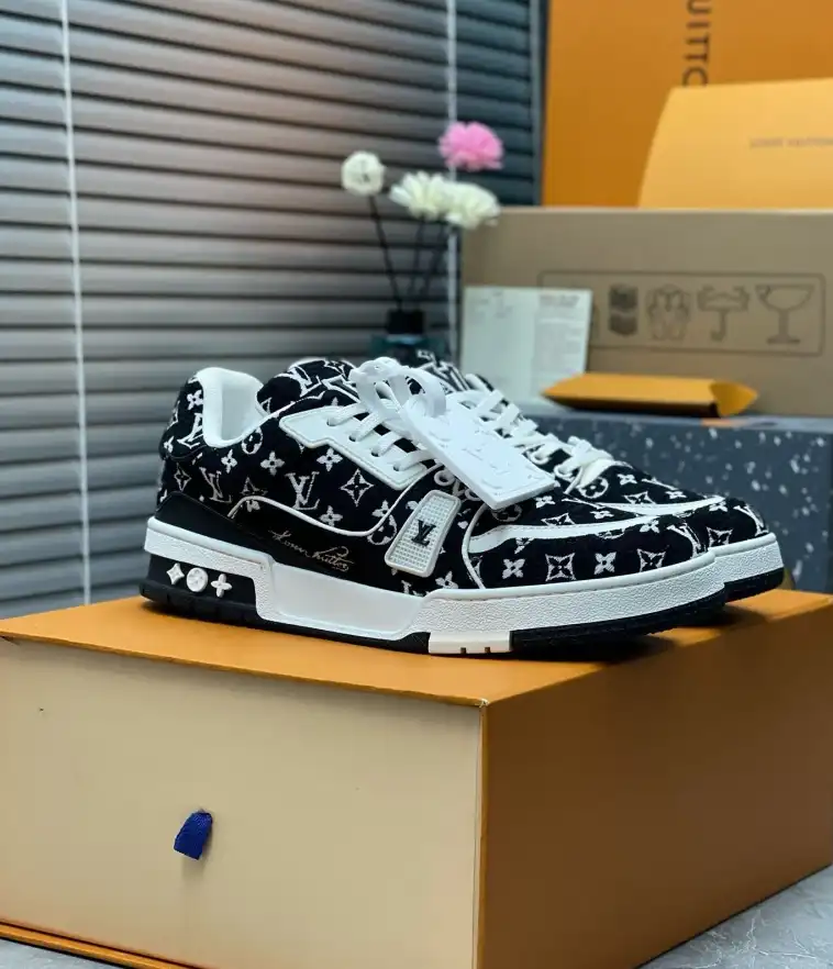 hype LV Sneakers