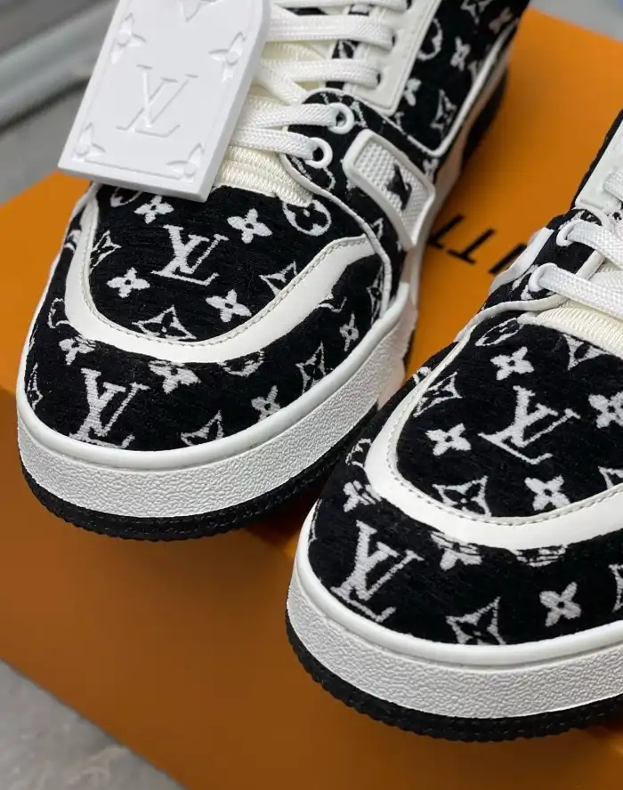 hype LV Sneakers