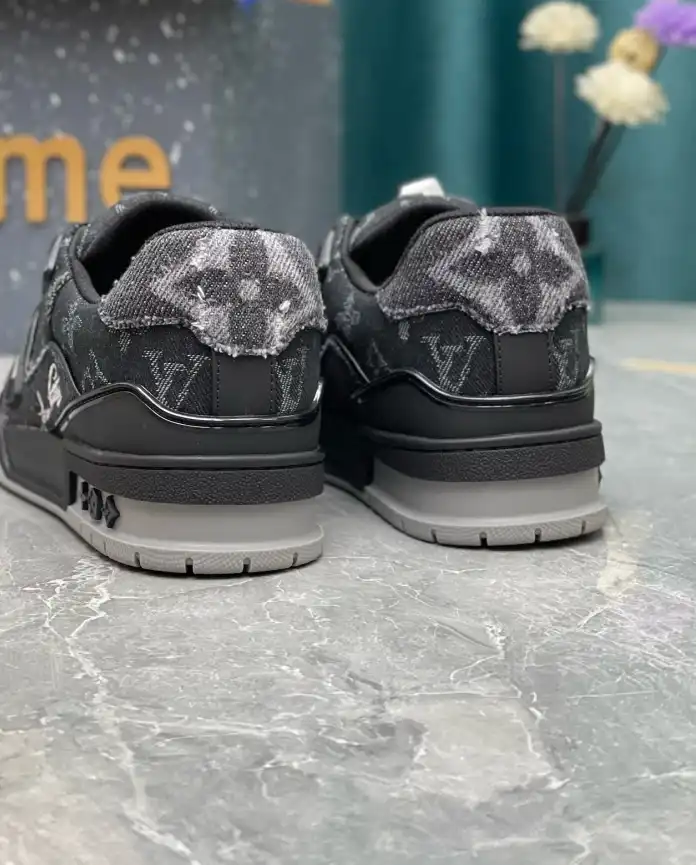 hype LV Sneakers