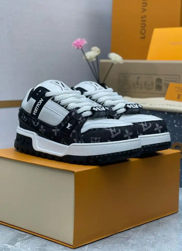 hype LV Sneakers