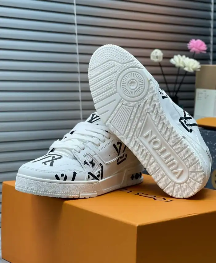 hype LV Sneakers