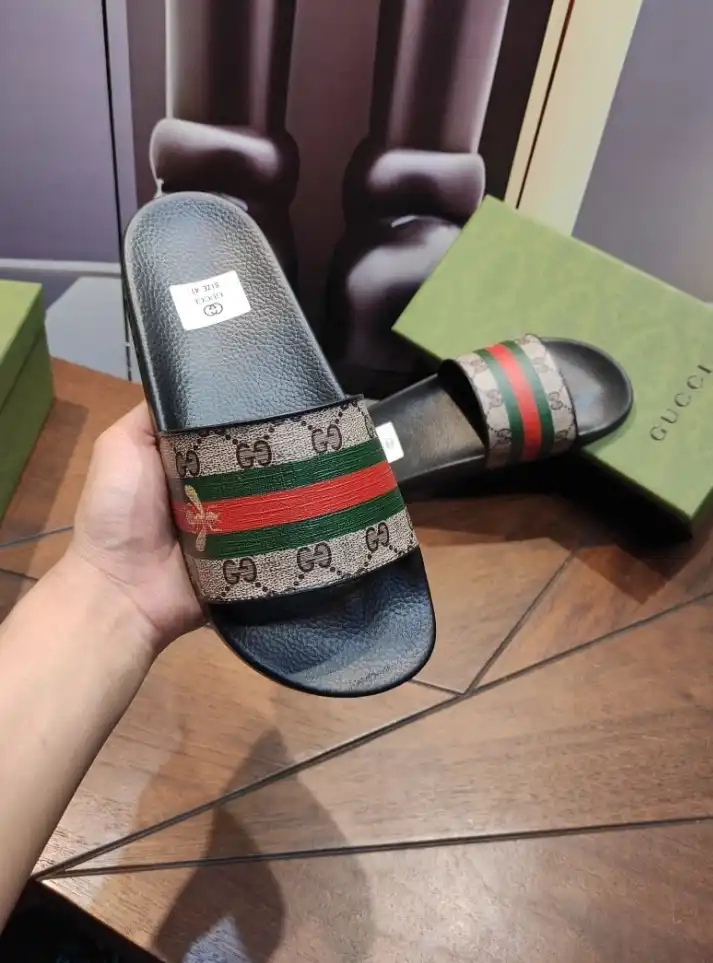 hype Gucci Slippers