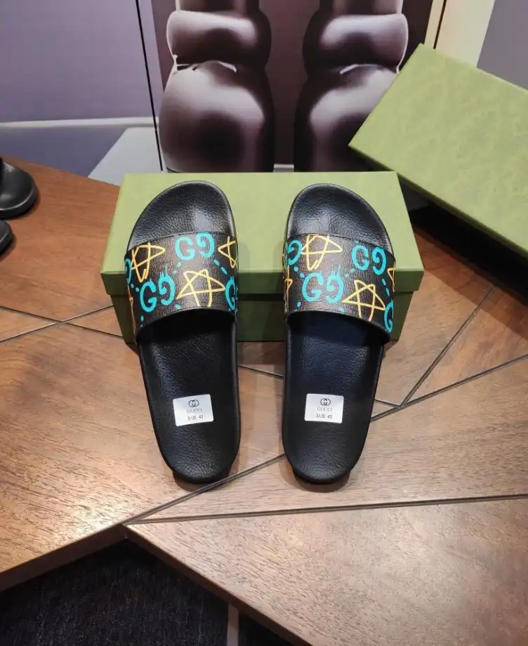 hype Gucci Slippers