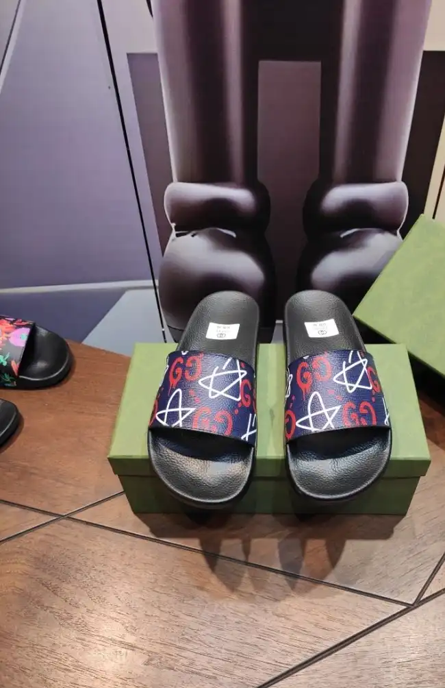 hype Gucci Slippers