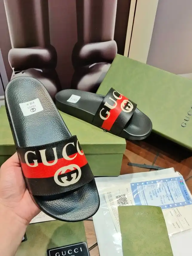 hype Gucci Slippers