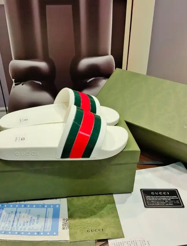 hype Gucci Slippers