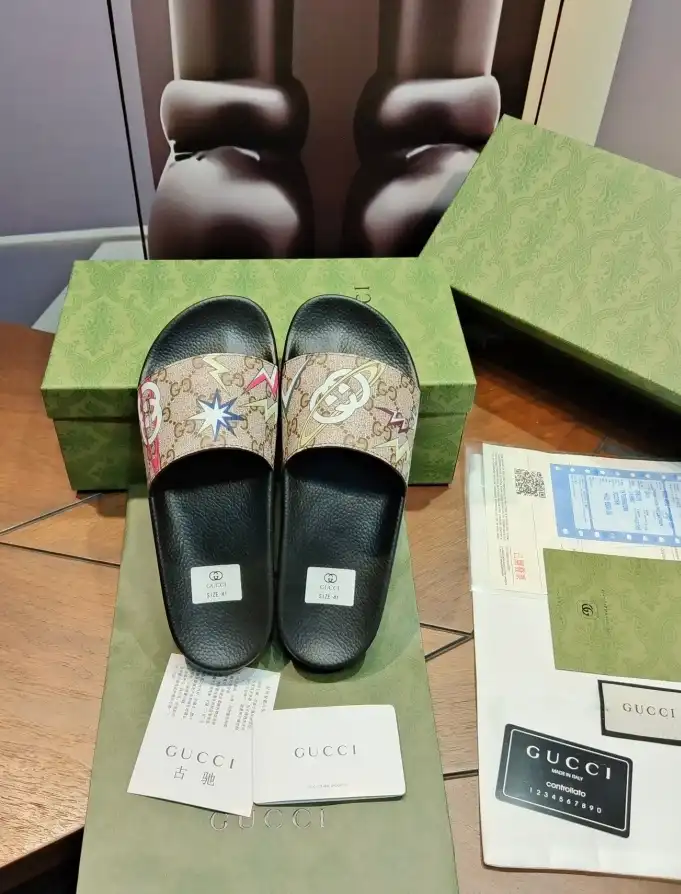 hype Gucci Slippers