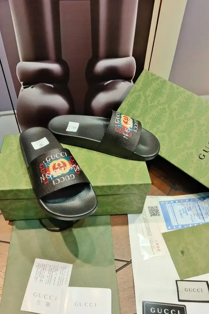 hype Gucci Slippers