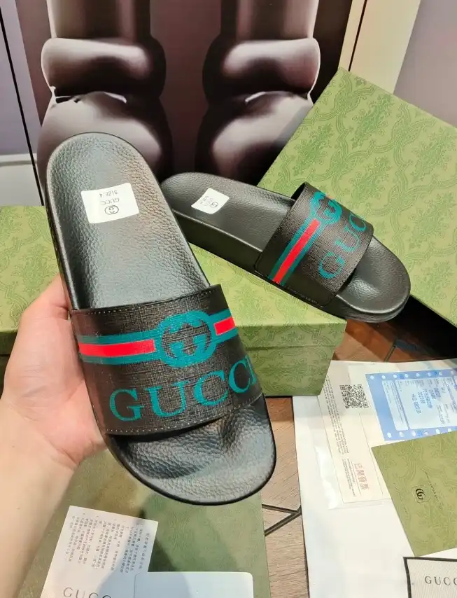 hype Gucci Slippers