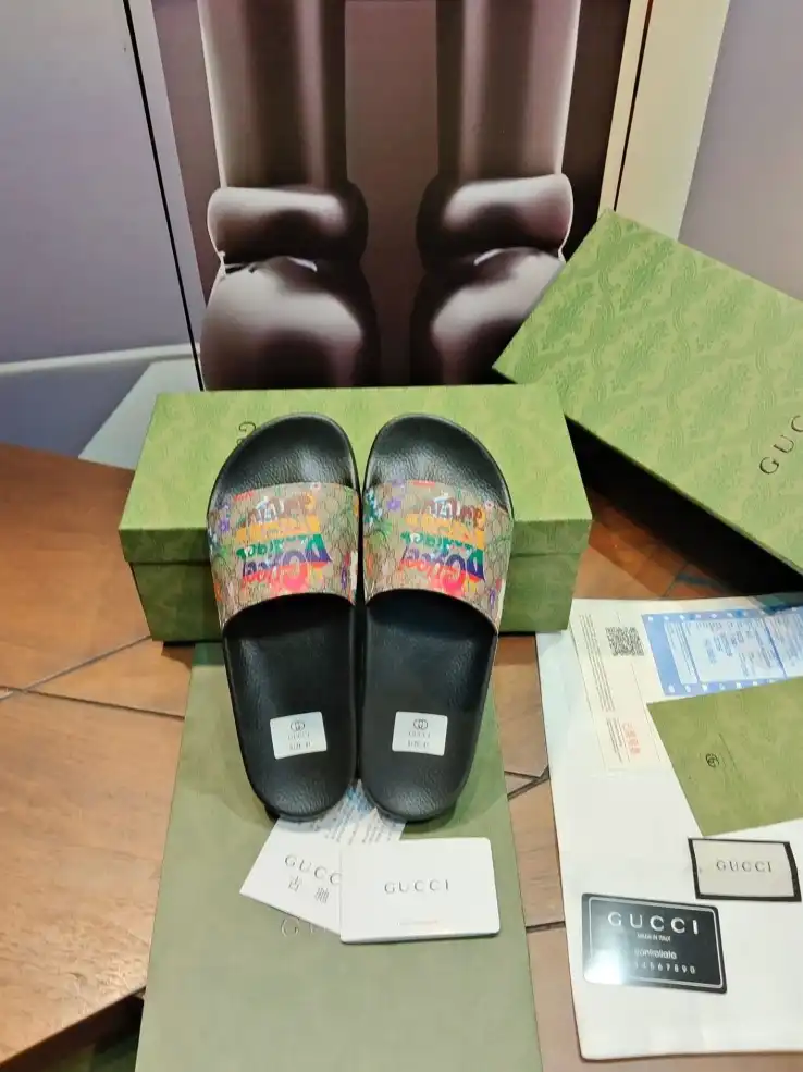 hype Gucci Slippers