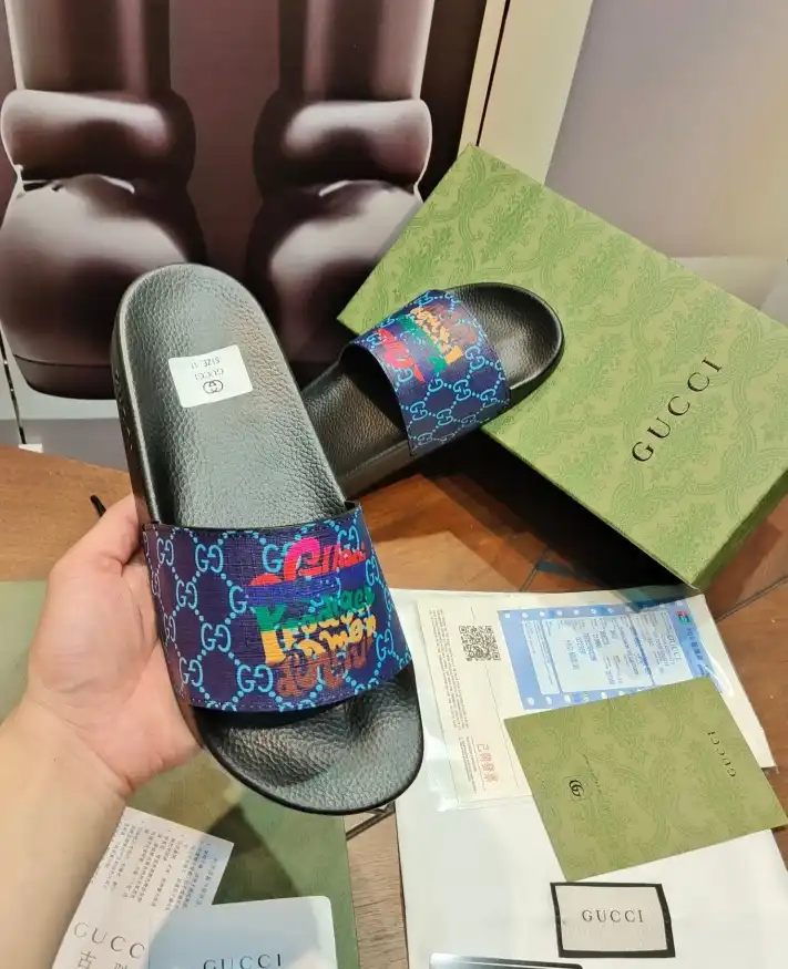 hype Gucci Slippers