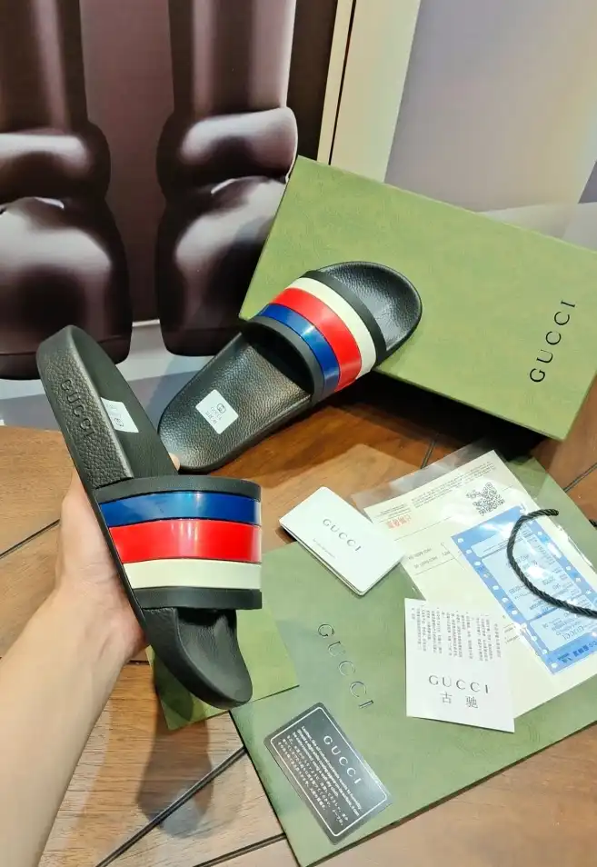 hype Gucci Slippers