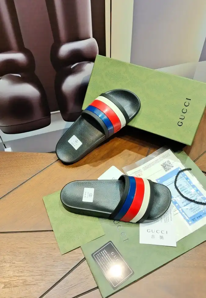 hype Gucci Slippers